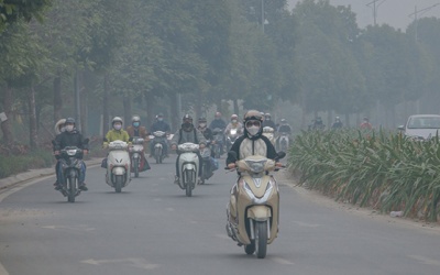 Bắc Bộ có mưa phùn, Nam Bộ nắng nóng