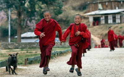 Hạnh phúc là Không chiến tranh, là Hòa bình, Ổn định