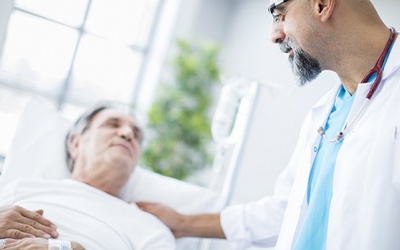 Liệu pháp miễn dịch điều trị ung thư có thể gây tác dụng phụ gì?