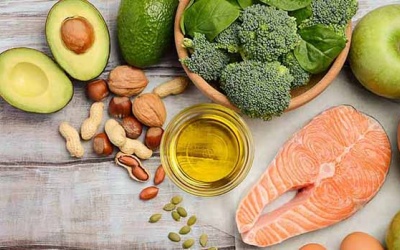 Bệnh vảy nến da đầu là gì, nên kiêng ăn gì để giảm triệu chứng?