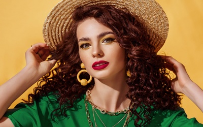 Tử vi thứ Hai (18/4/2022): Bảo Bình nên tỏ ra kiên cường hơn