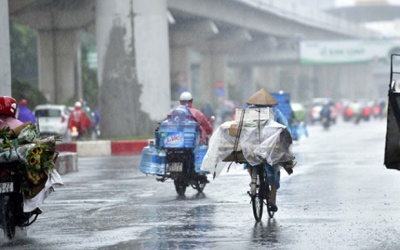 Cảnh báo mưa lớn cục bộ ở Bắc Bộ và Bắc Trung Bộ