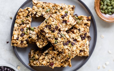 Công thức làm thanh ngũ cốc giàu năng lượng từ yến mạch