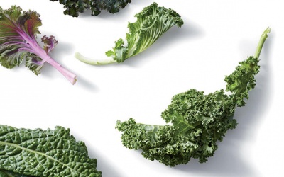 Rau cải xoăn (kale) chế biến sao cho ngon miệng?