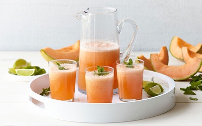 Công thức nước uống độc đáo từ dưa lưới và bạc hà