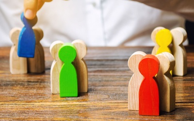 Tử vi thứ Sáu (6/5/2022): Cự Giải nên chú ý hơn tới các mối quan hệ cá nhân