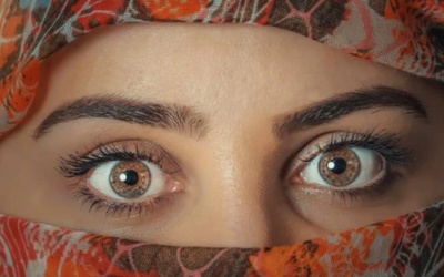 Cách bảo vệ mắt trong ngày nắng nóng