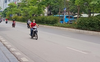 Cả nước ngày có nắng, chiều tối mưa dông vài nơi