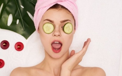 Công thức mặt nạ dưỡng ẩm dưỡng da khô cực đơn giản trong mùa Hè