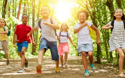 Trại hè quốc tế: Cơ hội cho con trải nghiệm và học hỏi