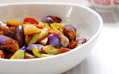 Biến cà tím thành món xào đưa cơm