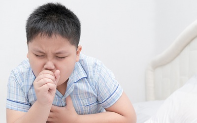 Trẻ liên tục ho về đêm: Những điều phụ huynh cần biết