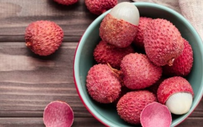 Công thức dưỡng tóc từ quả vải cho tóc mọc nhanh, dày mượt