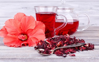 Cách pha trà hoa dâm bụt đơn giản, dễ uống trong ngày Hè