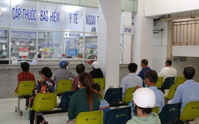 Không để người bệnh BHYT phải tự mua thuốc, TP.HCM chủ động chặn sốt xuất huyết 