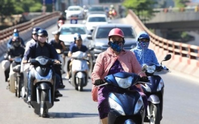 Bắc Bộ và Trung Bộ tiếp tục nắng nóng gay gắt ngày cuối tuần