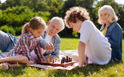 Tử vi Chủ nhật (19/6/2022): Song Ngư sẽ nghĩ ra nhiều hoạt động thú vị với gia đình