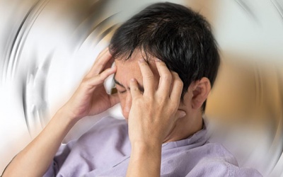 Xơ vữa động mạch gây đau đầu, hoa mắt chóng mặt, mất ngủ, phải làm sao?