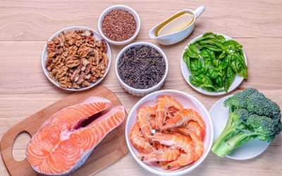 Người bị thoái hóa cột sống nên ăn gì?