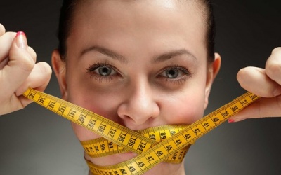 Bỏ bữa tối để giảm cân: Lợi bất cập hại