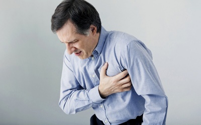 Bị hở van tim dùng TPBVSK Ích Tâm Khang lâu dài được không?