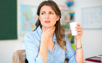 Cách khắc phục khàn tiếng, mất giọng hiệu quả tại nhà