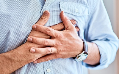 Tim đập nhanh bất chợt, phải làm sao để hạ?