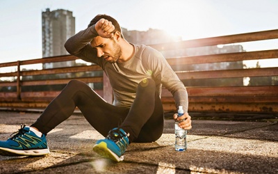 Uống nước sao cho đúng khi tập thể dục trong mùa Hè?