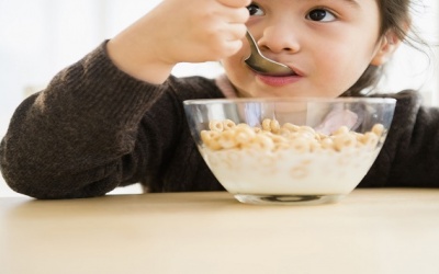 Những loại thực phẩm dù ngon nhưng có hại đối với trẻ em