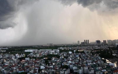 Bắc Bộ và Nam Bộ đều mưa dông trong tối 19/7