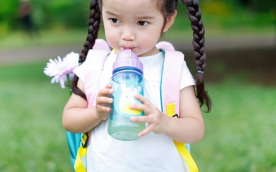 Mẹo chống nóng cho trẻ nhỏ trong mùa Hè