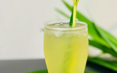 Trà sả lá dứa giải nhiệt ngày Hè