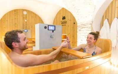 Trải nghiệm: Thư giãn tại spa bia có 1-0-2 tại Pháp