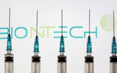 BioNTech dự kiến có vaccine chống Omicron sớm nhất vào tháng 10
