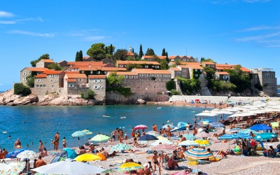 Những quy tắc ứng xử bạn cần biết trên các bãi biển Châu Âu