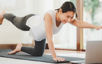 Cải thiện tư thế với 4 động tác đơn giản