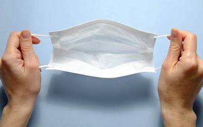 Infographic: Hướng dẫn sử dụng khẩu trang mới nhất