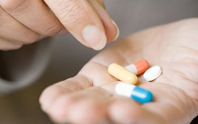 Thiếu máu cơ tim: Dùng thuốc nhưng vẫn đau thắt ngực phải làm sao?