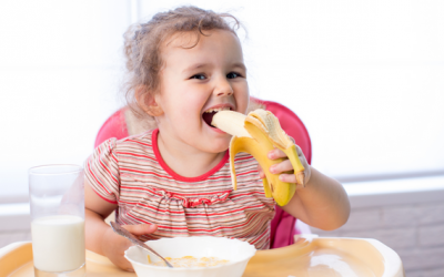 Infographic: Thực phẩm giúp trẻ tăng cường sức đề kháng