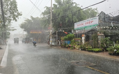 Cuối tuần, Bắc Bộ và Nam Bộ đều có mưa dông