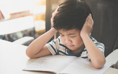 Một số gợi ý giúp trẻ tăng động giảm chú ý học tập hiệu quả