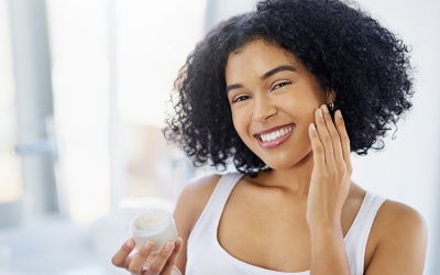 Lời khuyên từ chuyên gia về chăm sóc làn da hỗn hợp trong mùa Thu