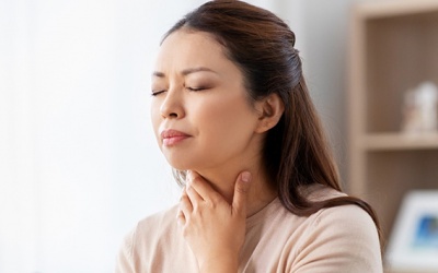 Cách giảm đau họng do trào ngược dạ dày thực quản