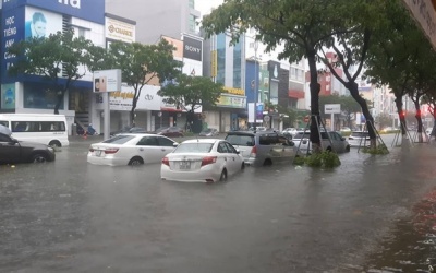 Miền Trung tiếp tục mưa to, ngập lụt nhiều nơi