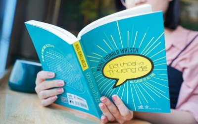 Đối thoại với Thượng đế: Đau khổ là gì?