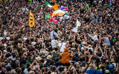 Cách bảo vệ bản thân trước các sự kiện tập trung đông người