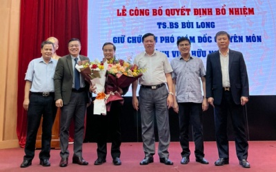 Y tế tuần: BV Hữu Nghị có phó giám đốc mới, nuôi sống bé sinh non nặng 700gr 