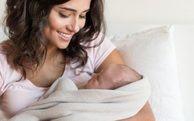 Sữa mẹ giúp giảm nguy cơ viêm phổi ở trẻ sơ sinh