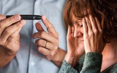 Đái tháo đường kèm rối loạn lipid máu, đau đầu uống thuốc gì?