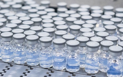 Pfizer, Moderna nghiên cứu tác dụng phụ hiếm gặp liên quan đến vaccine COVID-19